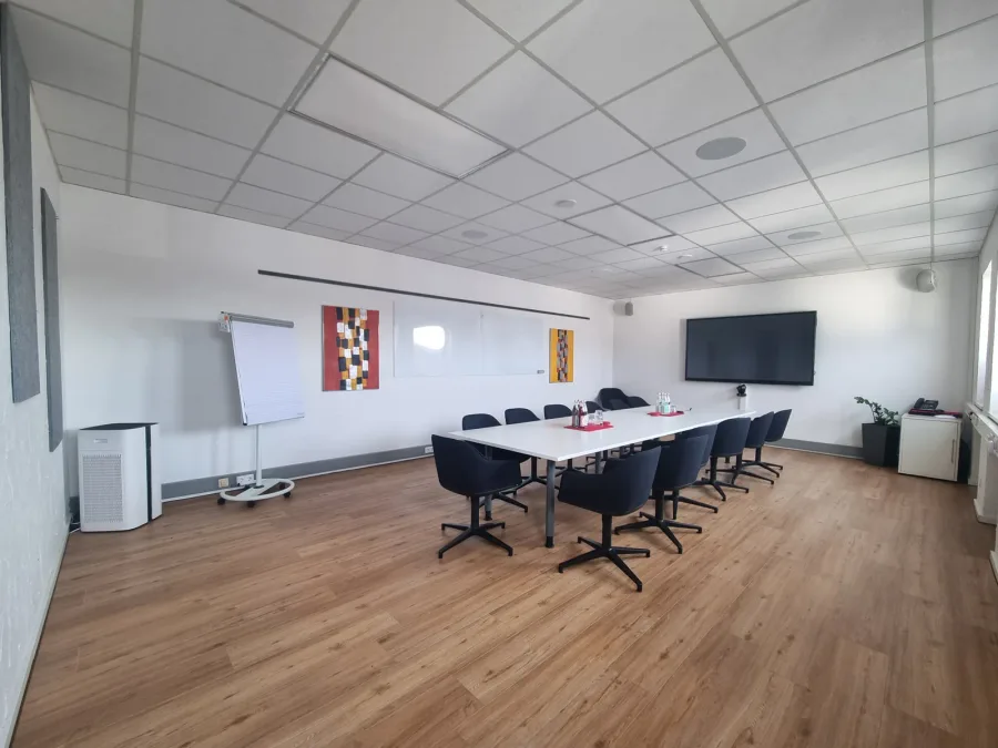 Meeting room with air conditioning