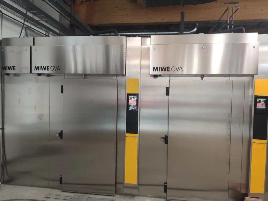 Proofing system with cold cell